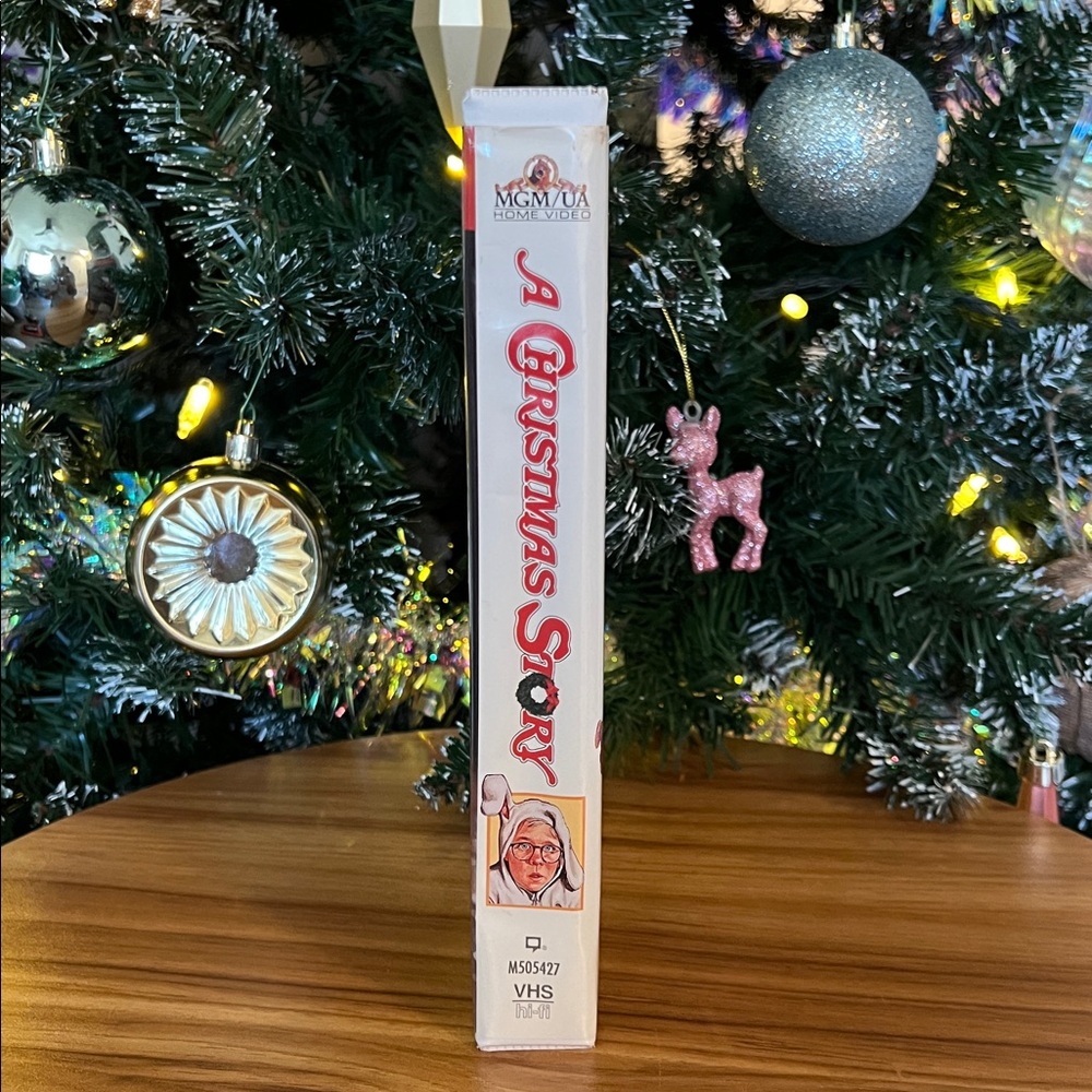 VINTAGE VHS tape of the classic holiday film A Christmas Story 80s 90s UNTESTED - Picture 7 of 14